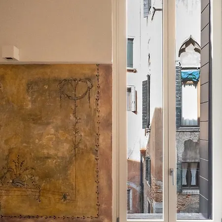 Apartment - Rialto 4 *