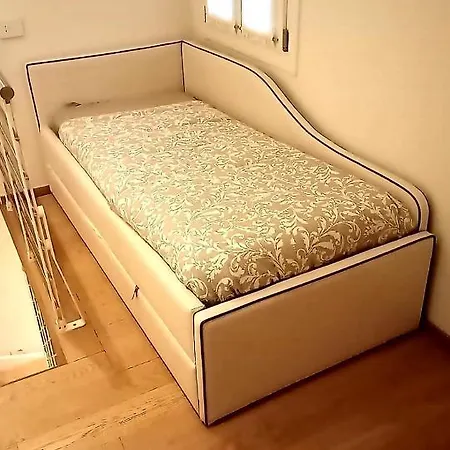 - Rialto 4 베니스