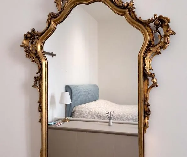 - Rialto 4 * Venise